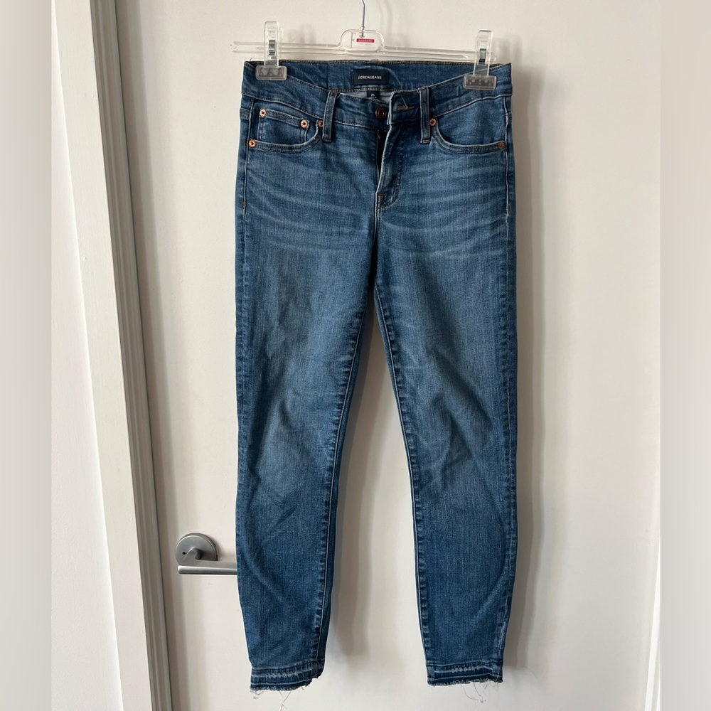 J. Crew Toothpick 8” Jeans (Size 25)